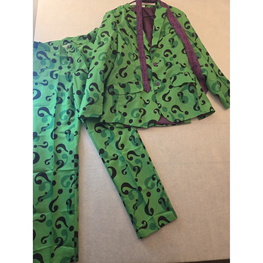 Spirit Halloween Medium Riddler Costume Jacket Pants Tie Suit Set.